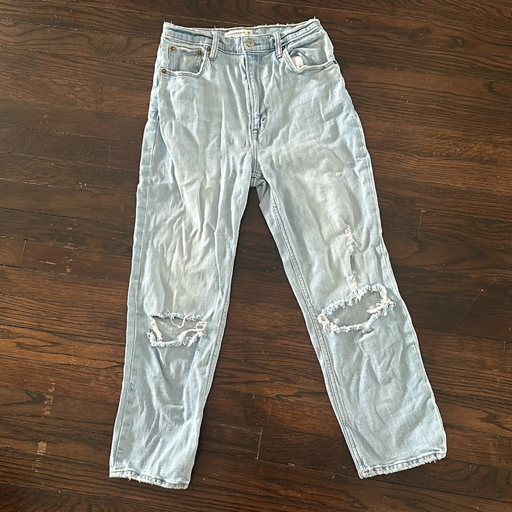 Abercrombie and Fitch, the ankle straight, ultra high-rise, 28